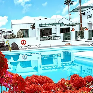  Apartment Acacias